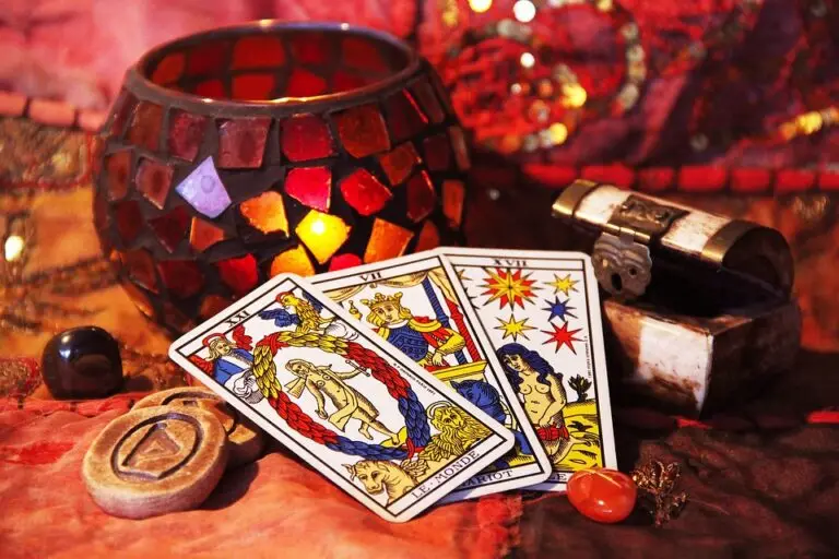 clairvoyance et tarot